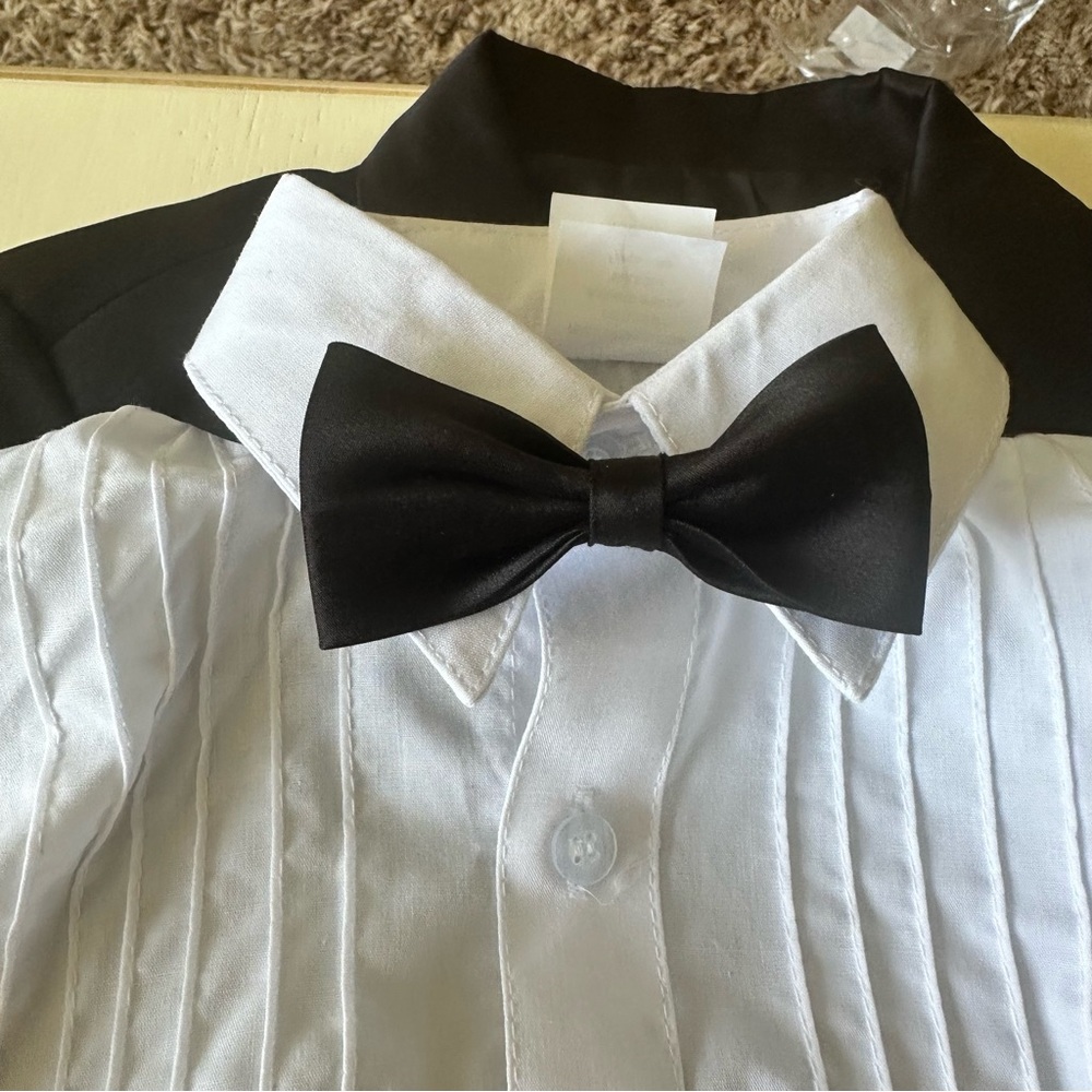 Men’s Warehouse Toddler Tuxedo Size 4 - Picture 2 of 12